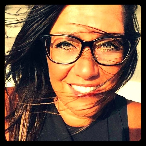 Meet your Posher, Elsje - Picture 1 of 1